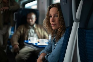 Η ΒΡΑΒΕΥΜΕΝΗ ΤΑΙΝΙΑ ΤΗΣ SEARCHLIGHT PICTURES «ΑΛΗΘΙΝΟΣ ΠΟΝΟΣ» ΕΡΧΕΤΑΙ 16 ΑΠΡΙΛΙΟΥ ΣΤΟ DISNEY+ 
