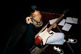 Η Little Simz γράφει τη δική της ιστορία στο stage με τα Premium Old Skool της Vans