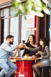 Τα Pax Burgers τώρα και στο Χαλάνδρι