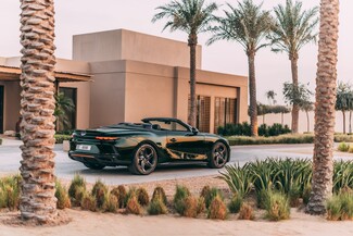 Η αίσθηση ελευθερίας της Bentley Batur Convertible