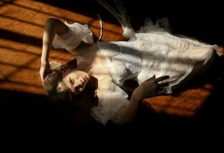 AURORA: Μια φωνή για την LGBTQ+ κοινότητα και το περιβάλλον