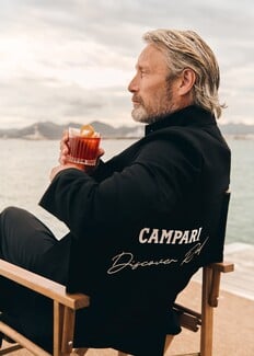 Το Campari επιστρέφει στις Κάννες με το «Campari Discover Red»