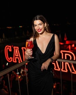 Το Campari επιστρέφει στις Κάννες με το «Campari Discover Red»