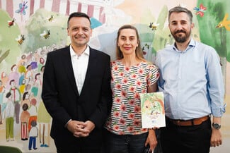 Η Χρυσάνθη «έφερε την άνοιξη» στην Κυψέλη: Μια παρουσίαση βιβλίου με οικολογική συνείδηση