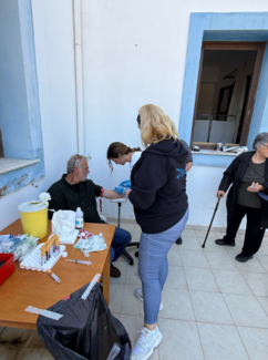 Η Σύμπλευση πρόσφερε 1.421 δωρεάν ιατρικές εξετάσεις σε 2.800 νησιώτες