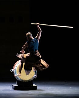 U-THEATRE – «Sword of Wisdom»: Μια ξεχωριστή πνευματική εμπειρία για πρώτη φορά στην Αθήνα