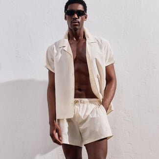 Η νέα συλλογή της BOSS είναι μια ωδή στο elegant καλοκαιρινό στιλ