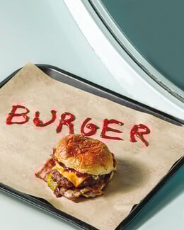 Sam Burgers: Street food γεύσεις από το Memphis στο Κουκάκι