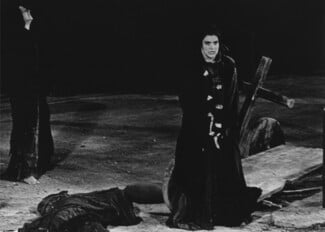 Η Λυδία Κονιόρδου στη μαγεία της Επιδαύρου