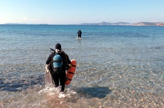 Σαρωνικός: Μία ριβιέρα και μία ενδοχώρα σου ψιθυρίζουν ιστορίες 
