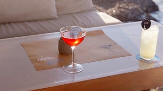 Η Finlandia Vodka έφερε party vibes στην Πάρο με την εμπειρία «It’s So Fine»