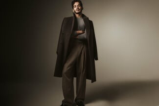 Aaron Pierre Pierre και Ishaan Khatter στη νέα καμπάνια της BOSS