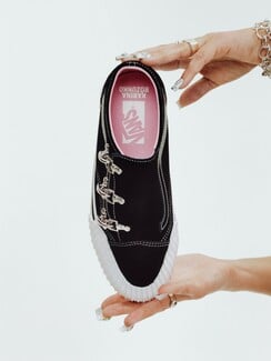 Η νέα «New Future» συλλογή της Vans κάνει level up το εμβληματικό Old Skool™
