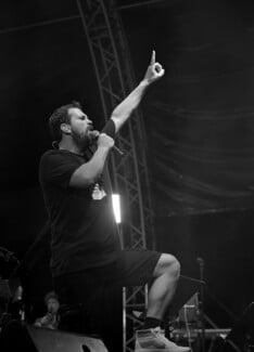 Σπύρος Γραμμένος: 15 χρόνια στη δισκογραφία με μια μεγάλη γιορτή στην Τεχνόπολη