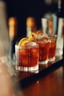 Τhe Campari Hotel: Μια ατμοσφαιρική νύχτα στην καρδιά της πόλης για την έναρξη του Negroni Week
