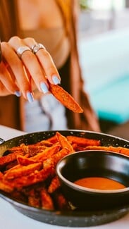 311 Downtown Dining Bliss: Ο χώρος όπου το gluten-free γίνεται επιλογή, όχι συμβιβασμός