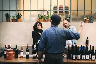 "Deu-N-Hi-Do" – Natural Wine Fair Vol. 2: Φημισμένα οινοποιεία από όλη τη Μεσόγειο επιστρέφουν στην Αθήνα
