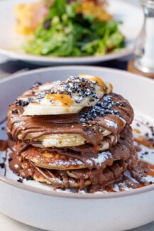 Okio Zea: Η νέα γευστική εμπειρία στη Μαρίνα Ζέας