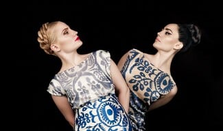 Roots & Rituals: Η Ελένη και η Σουζάνα Βουγιουκλή επιστρέφουν στη σκηνή του Theatre of No