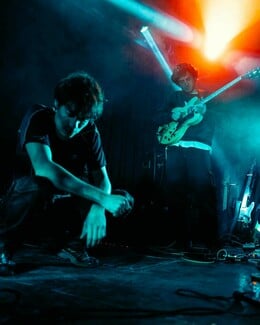 MIRfestival 2025 | Περιπέτειες σκηνής/εικόνας: Ένας κόσμος που συνταράζει την πόλη σιωπηλά και εκκωφαντικά