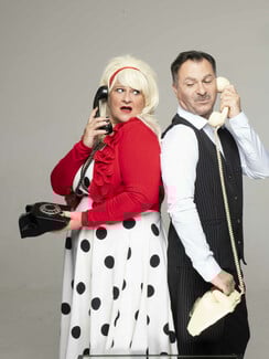 «Ο φίλος μου ο Λευτεράκης» του Αλέκου Σακελλάριου ανεβαίνει ξανά στη σκηνή