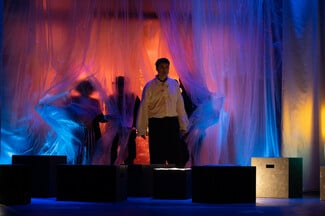 Τι κάνει τον «Αρσέν Λουπέν» μία από τις πιο επιτυχημένες παραστάσεις της σεζόν;