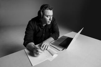 Μαξίμ Βενγκέροφ: «Η μουσική θα φέρνει πάντα την ισορροπία σε ταραγμένους καιρούς»