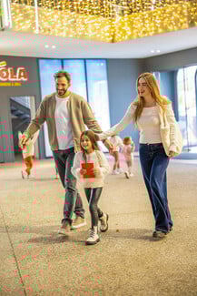 Φέτος τα Χριστούγεννα όλοι οι δρόμοι οδηγούν στο River West: Η απόλυτη γιορτινή εμπειρία είναι εδώ! 