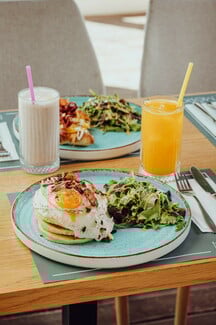 Méra day & night All-day προορισμός που δίνει νέο νόημα στη μέρα σου