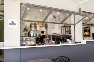 Braxton: Ένα μοντέρνο brunch spot που έκανε viral το πρωινό για δύο