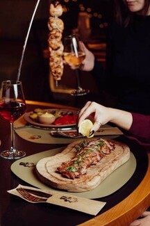 3pigs: Ένα γευστικό παραμύθι που ήρθε για να αλλάξει τα δεδομένα