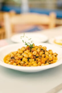 Θεραπευτήριο: Ένα ταξίδι γεύσεων που κάνει το φαγητό θεραπεία