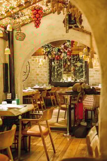 Λεύκες: Γνώριμες συνταγές μαγειρεμένες για να μας εκπλήσσουν