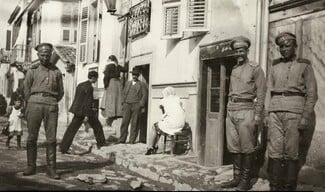 1Ο+1 εξαιρετικά αναγνώσματα για το τέλος της εβδομάδας [05.12.25]