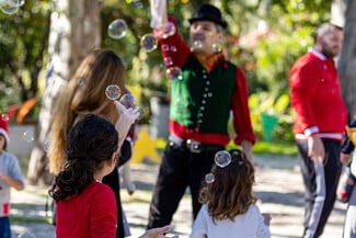 Δήμος Αθηναίων: Χριστουγεννιάτικη αγορά, Santa Run, συναυλίες, πάρτι & δράσεις για παιδιά