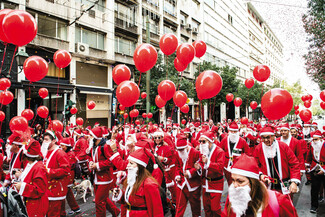 To Christmas Market στην πλατεία Κοτζιά φέρνει τη μαγεία των γιορτών στην καρδιά της πόλης