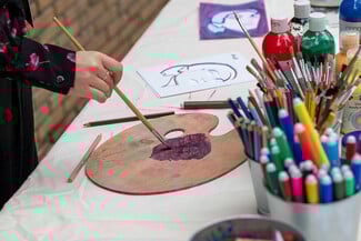 To Christmas Market στην πλατεία Κοτζιά φέρνει τη μαγεία των γιορτών στην καρδιά της πόλης