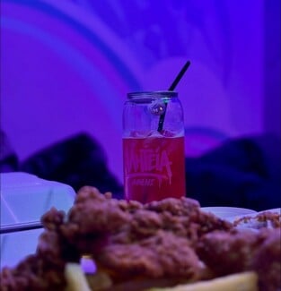 Αλητεία Άθενς: Street food με χαρακτήρα, μπέργκερ και hip-hop vibes στο Αιγάλεω