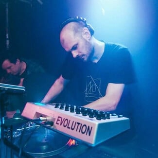 Preview - Στέγη Πάρτυ