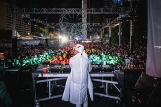 Preview - Στέγη Πάρτυ