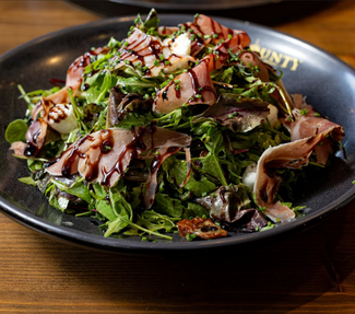 Bounty All Aboard: Υψηλή αισθητικήνκαι μοναδικές γεύσεις από νωρίς το πρωί μέχρι αργά το βράδυ