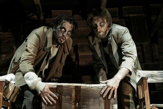 Το Θέατρο ΜΕΤΣ συστήνεται με δύο έργα για τη μοναξιά και την ανθρώπινη απομόνωση