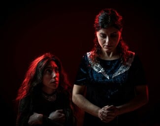 Το Θέατρο ΜΕΤΣ συστήνεται με δύο έργα για τη μοναξιά και την ανθρώπινη απομόνωση