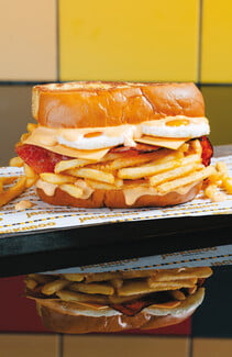 Jackaroo: Το street food που ξεκίνησε από τον Πειραιά και έγινε φαινόμενο