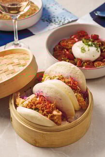 Okio Zea: Νέα all-day αύρα στη Μαρίνα Ζέας