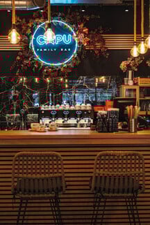 Capu Family Bar: Όταν θέλεις να πας «κάπου», τώρα ξέρεις πού