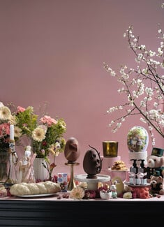 Πάσχα στο Ξενοδοχείο Μεγάλη Βρεταννία: Γιορτινές γεύσεις και αυθεντική φιλοξενία στο κέντρο της Αθήνας