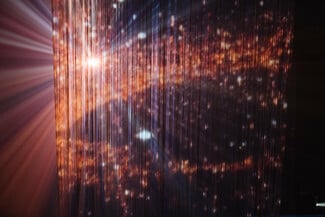 «ΝΕΟn ΝΕΡΟ»: Μέσα στην οπτικοακουστική εγκατάσταση που ζωντανεύει το Αδριάνειο Υδραγωγείο