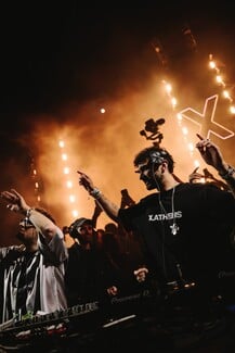 X by Adriatique: Το απόλυτο audiovisual experience επιστρέφει στην Αθήνα