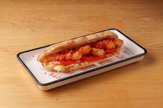 Po’ Boys BBQ: Καπνιστές ιστορίες από τον Νότο της Αμερικής στο κέντρο της Αθήνας
